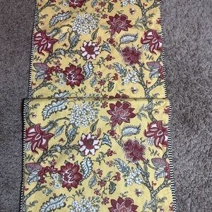 Pottery Barn linen and cotton table runner 18x87